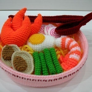 Crochet Pattern - SEAFOOD RAMEN NOODLES - Toys / Playfood - pdf  (00378)