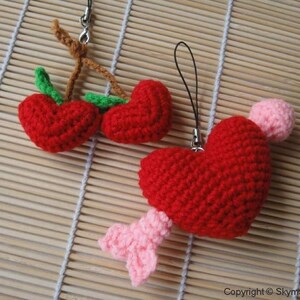 Miniature Crochet Pattern VALENTINE 2 Cell Phone Charm pdf 00343 image 3