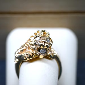 Bague lion vintage en or massif 10 carats avec accents de diamants