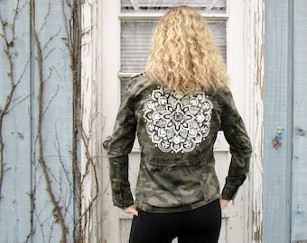 Sm painted Camo Jacke Small ThreadSmart