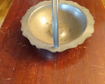 Vintage Pewter bowl with handle - Marked "Genuine Pewter BW 41"