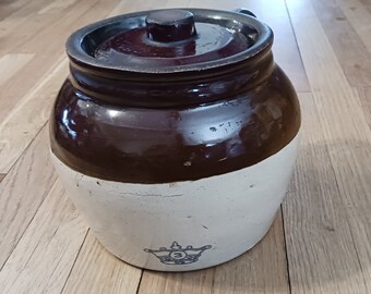 Vintage Blue Crown 3 quart Bean Pot with lid