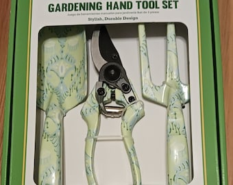 NEW 3 pc. Gardening Tool set - Trowel, Clippers & Cultivator