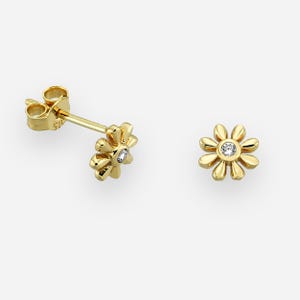 14K Real Gold Tiny Flower Earrings, Earrings for Little Girl, Dainty Floral Studs Push back, Jewelry Gift for Sister, Baby Earrings