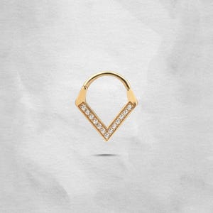 Bijoux Daith en or massif 14 carats, cliquet de nez articulé, anneau de septum en forme de V, piercing de conque, cerceau de cartilage, cadeau bijoux en or pour elle, cadeau femme