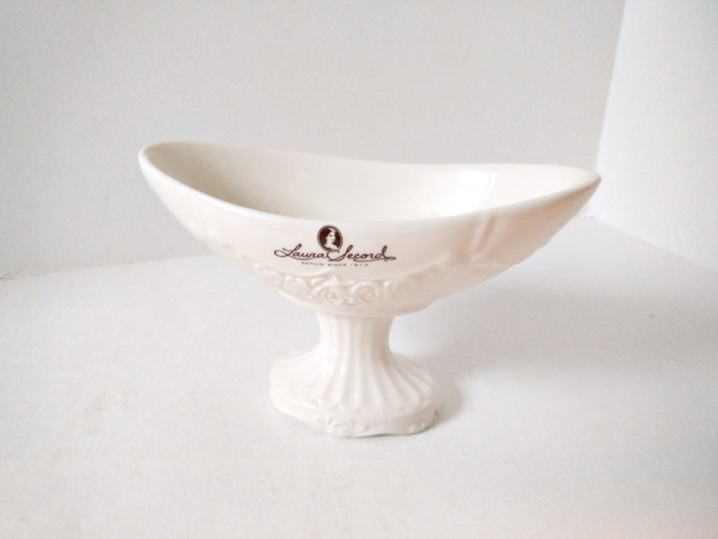 Pedestal Candy Dish Bathroom Soap Dish Laura Secord Embossed Banana Split Bowl 1980s Limited Edition Easter Egg Dish Off White Old World image 1