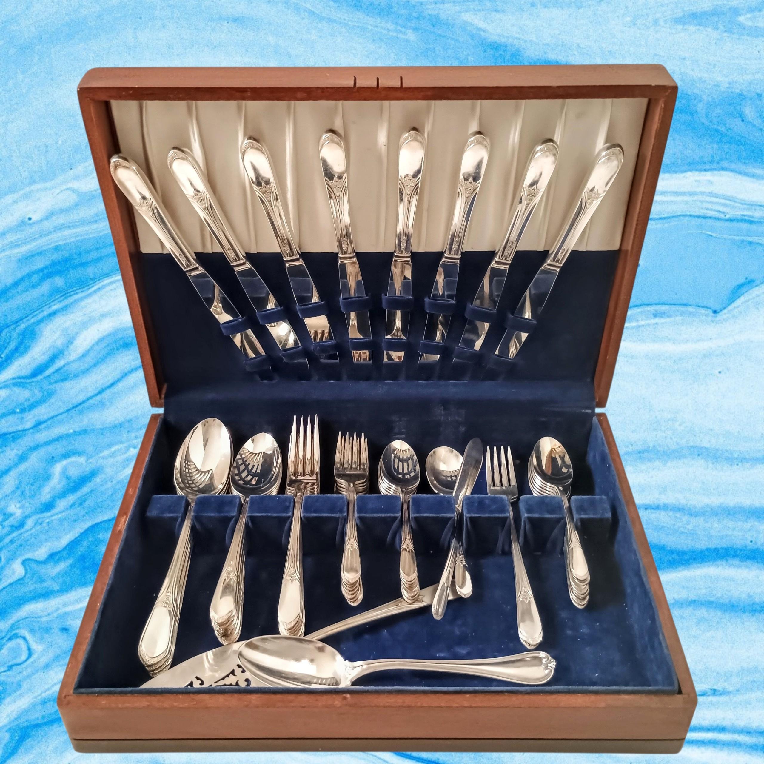 The International Silver Co Silverware Set - Etsy Canada