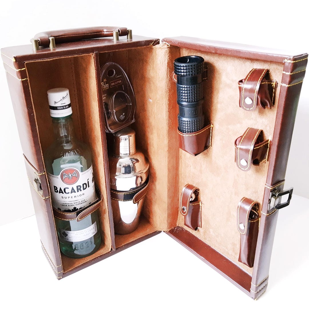 Bar Tools Case Vintage Portable Travel Bar Wine Tools and Cocktail Shaker Case ...