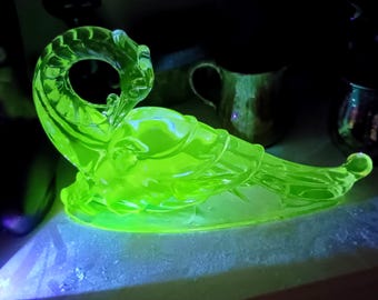 Paden City Glass Dragon Swan 9.5 inches long, Green Glow. Vintage 1940s