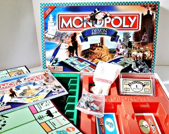 Monopoly Board Game Devon Edition,  2002 Vintage England,  Limited Edition Property Trading, Pewter tokens complete Family Entertainment