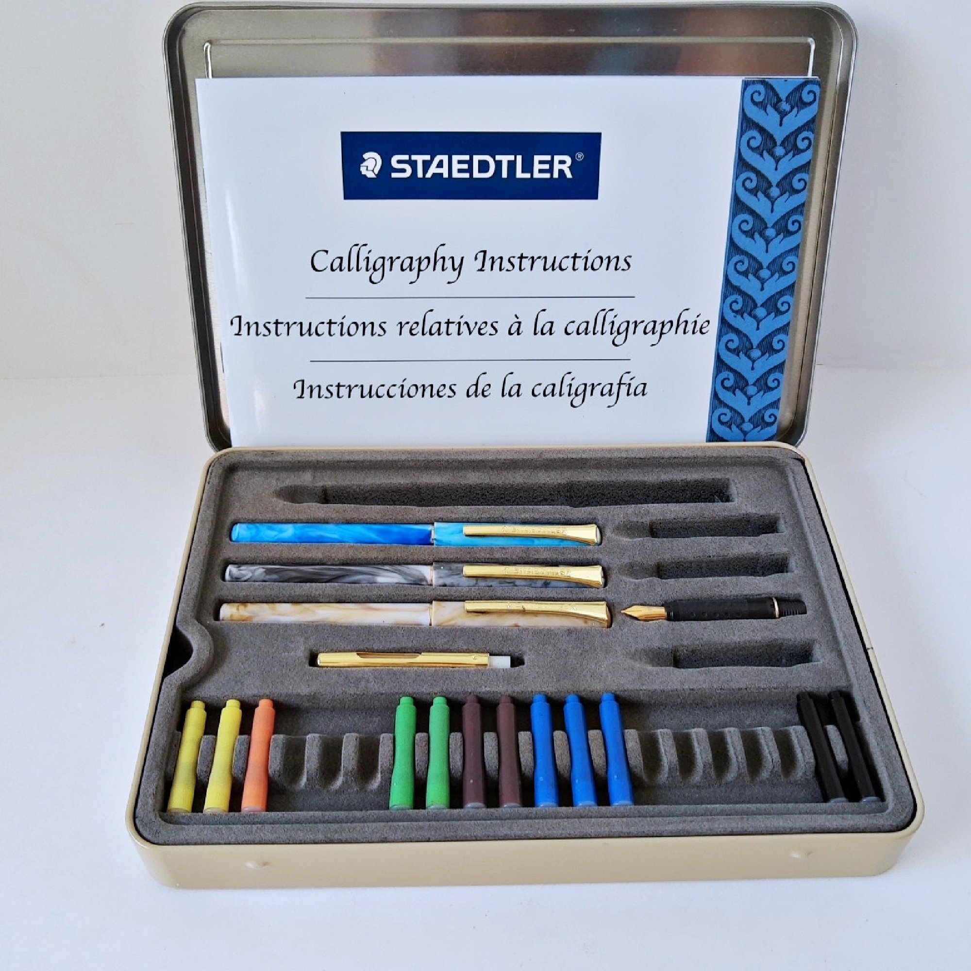 Calligraphy Set Staedtler Pens, Fountain Pen Kit 4 Calligraphy Nibs Strip ink cartridges, Practice Pad, Introductory Guide Book