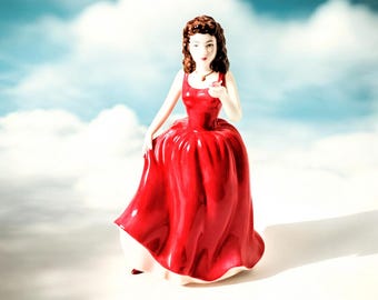 Figurine Emma de Royal Doulton, robe rouge, porcelaine fine, vintage HN4813