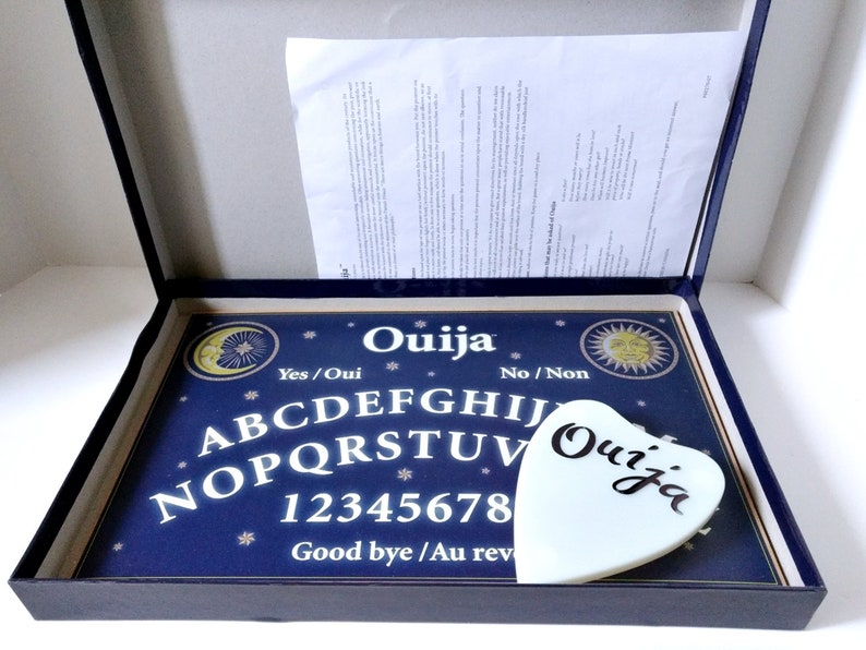 Ouija Board And Planchette Glow In The Dark Egyptian Luck Talking Mystifying Oracle French English White On Navy Blue