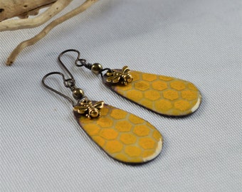 Honey bee love copper enamel earrings torch fired - Enamel jewelry - Beehives - Made in VT - Bee earrings - Vermont handmade jewelry