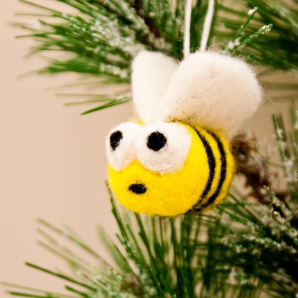 Tiny bumble bee ornament decoration, Handmade felted ornament, Needle felted bee
