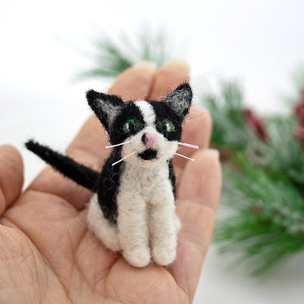 Black and white miniature needle felted cat ornament, Custom pet portrait, Cat memorial, Dollhouse miniature