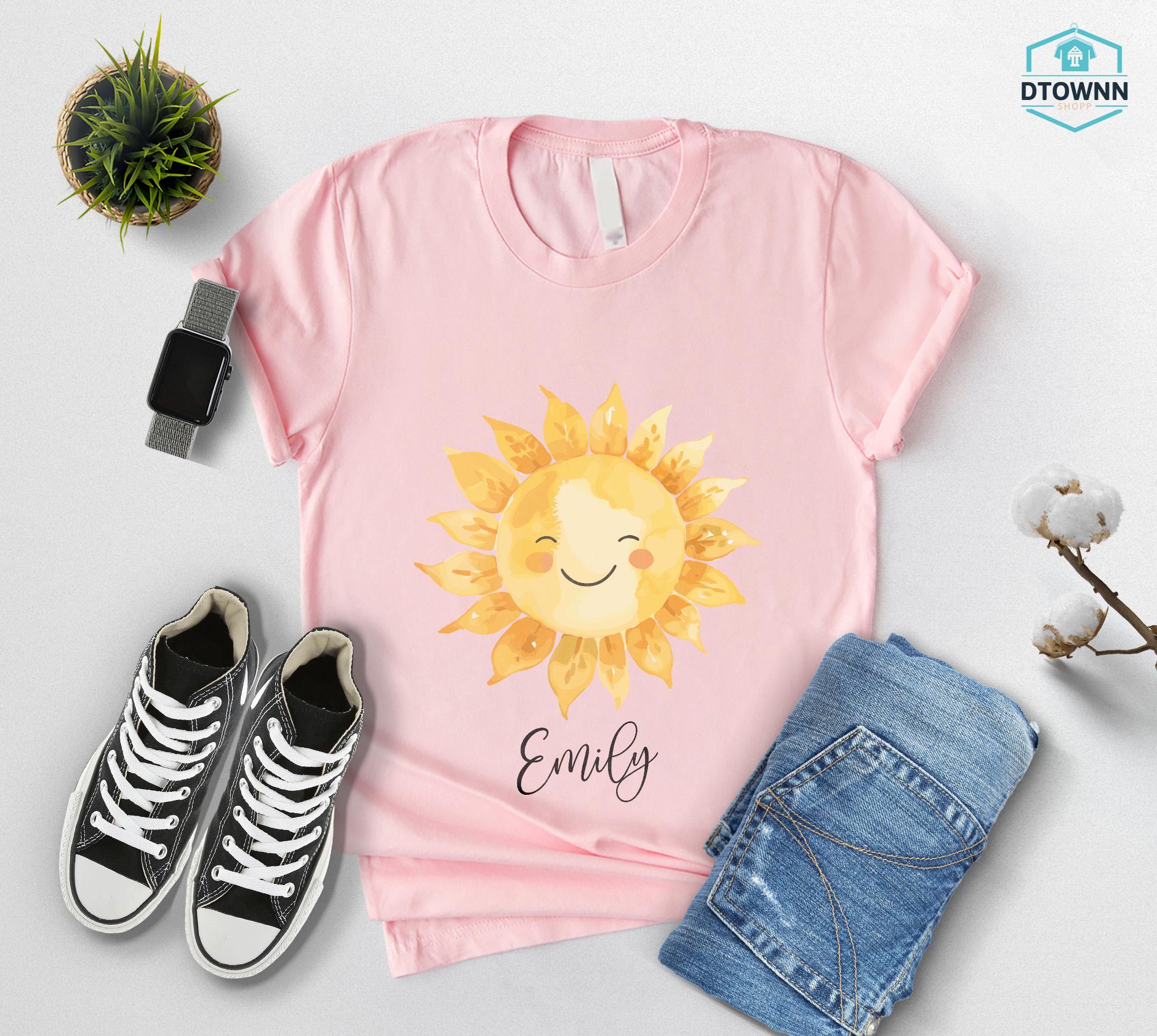 Personalized Happy Sun Tee, Custom Name Sunshine Shirt, Boho Summer Vibes Tshirt, Cute Sun Graphic Top, Morning Sun Outfit, Gift For Her