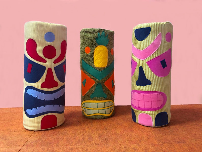Pink Boomerang Tiki