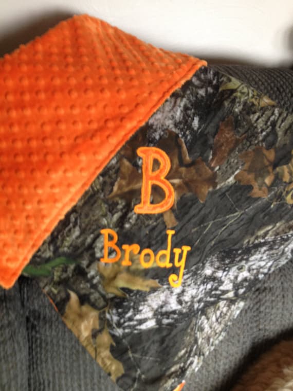 Personalized Mossy Oak or Realtree Camo Camouflage Hunting Blanket Security Blankie Size 18 X 18 Minky Backing Embroidered Etsy