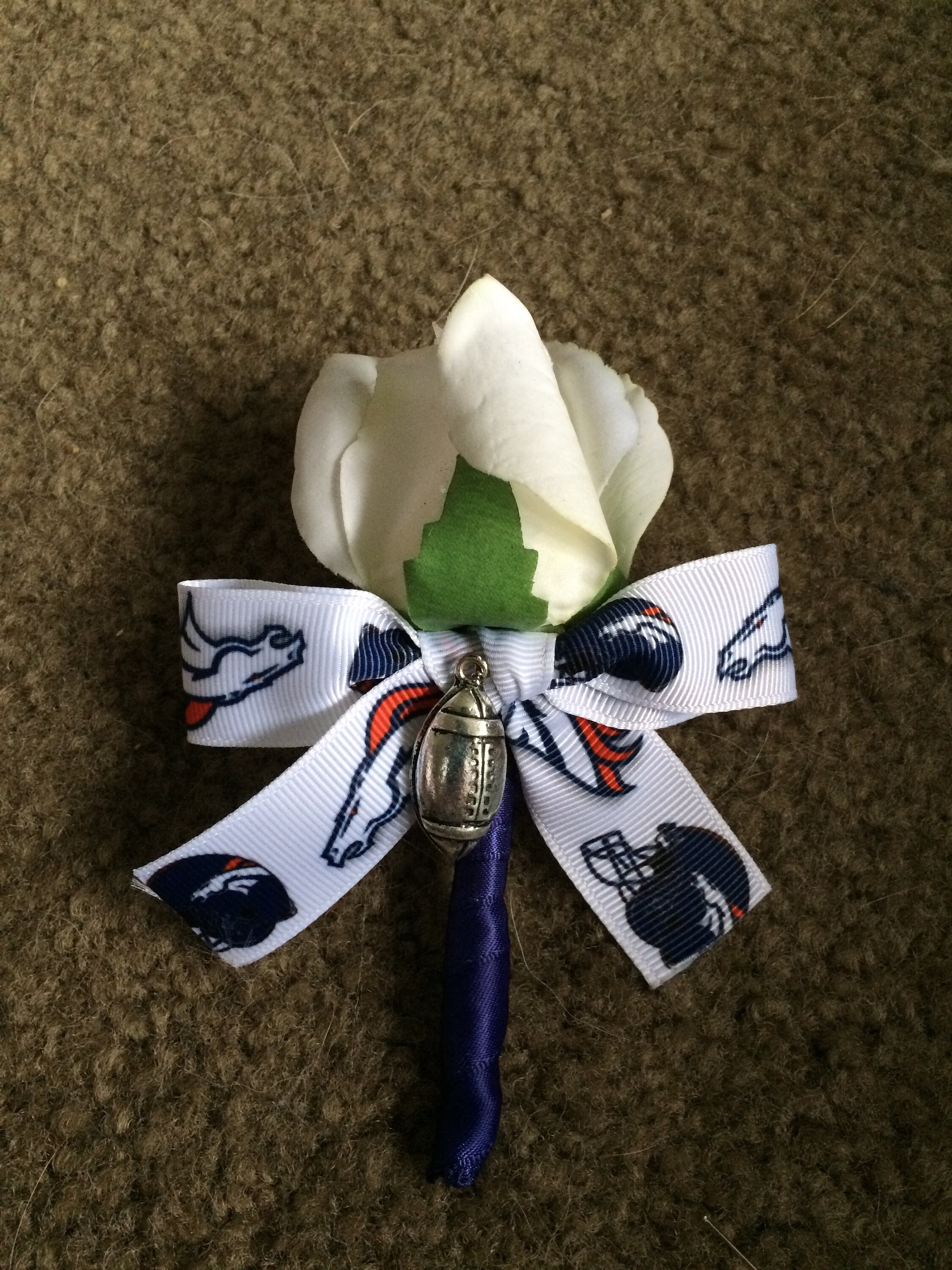 Steelers Roses Pittsburgh Steelers Real Touch Rose Boutonniere Wedding Reception ...