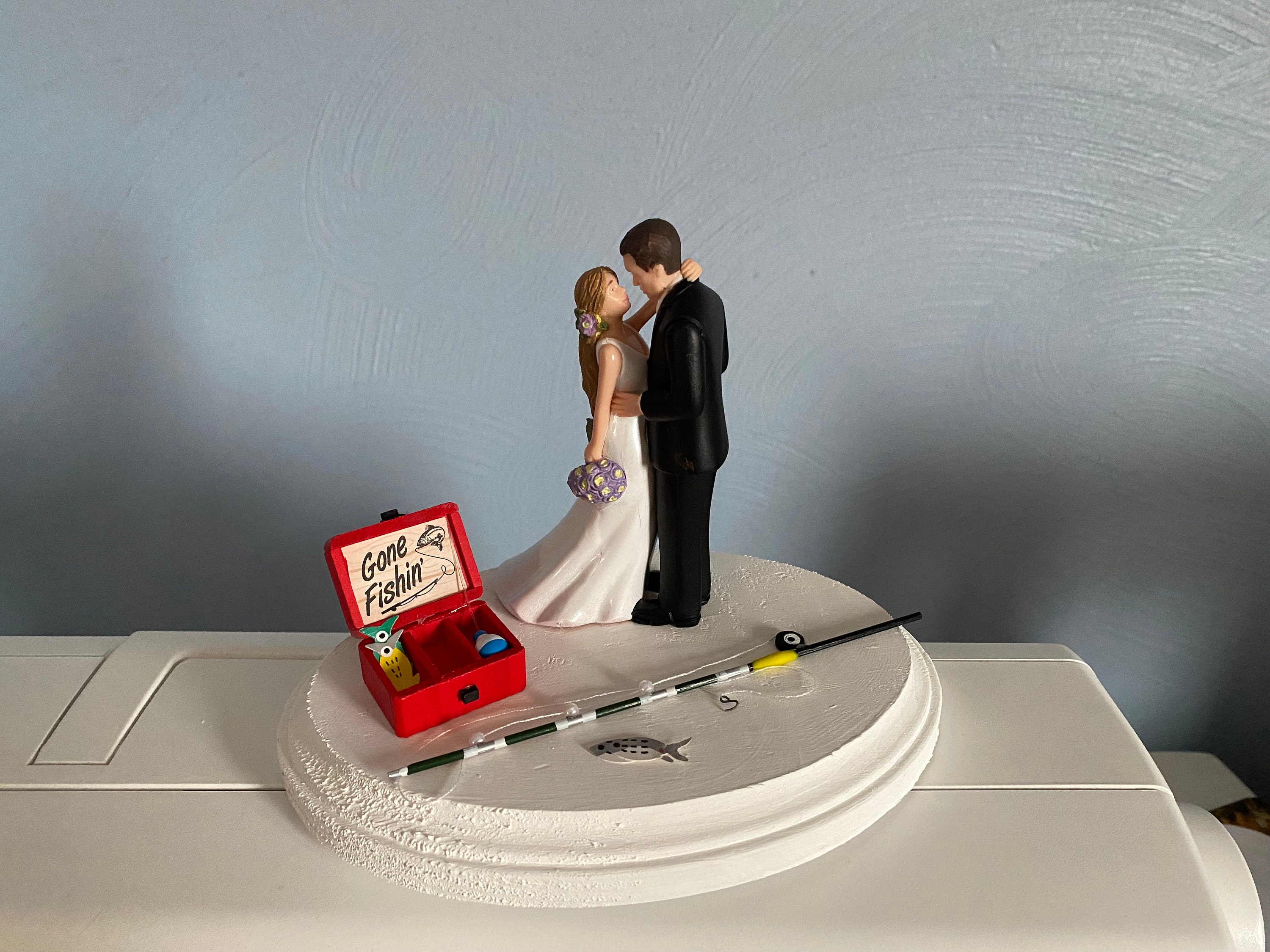 Bride Groom Cake Topper Bridal Wedding Day Reception Going Fishing ...