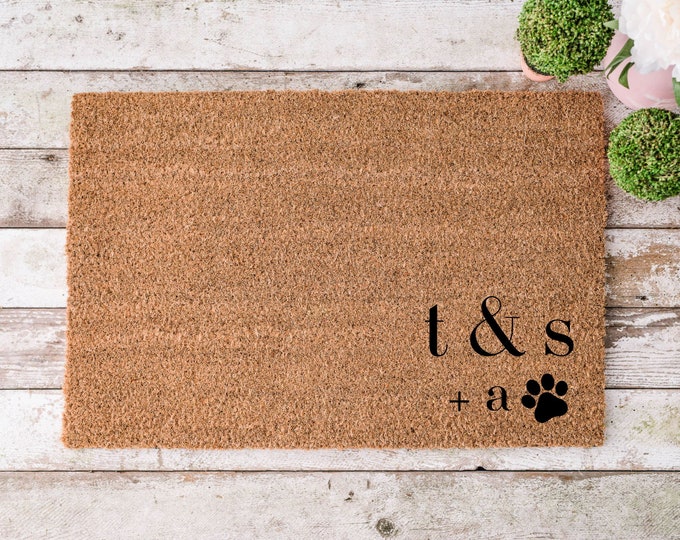 Custom Doormat Minimal Monogram With Pet Paw | Wedding Gift | Personalized Doormat | Closing Gift Welcome Doormat |  Housewarming Gift