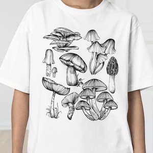 Vintage Cottagecore T-Shirt, Mystical Mushroom Shirt, Cottagecore Aesthetic, Botanical Mushroom Print, Nature Lover Gift, Fungi Art Shirt