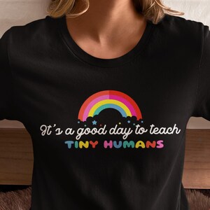 Teacher Shirt, Teacher Appreciation Gift, Kindergarten Teacher Shirt, Funny Teacher Shirt, cute teacher shirt, Gift for Teacher,teacher gift
