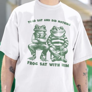 Toad And Frog Shirt, Vintage Classic Book Shirt, Funny Frog Shirt, Cottagecore Aesthetic Shirt, Man I Love Frog Tee, Book Lover Shirt Gift