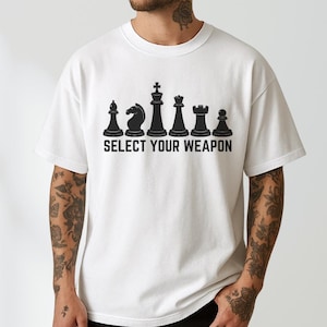 Chemise d'échecs, chemise cadeau d'anniversaire de joueur d'échecs, cadeau drôle pour maître d'échecs, chemise d'échecs, chemise minimaliste, cadeau joueur d'échecs, cadeau tee d'échecs