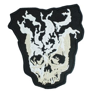 Madman&#39;s Knowledge Bloodborne Patch, Sew on Skull patch, Iron on Gaming Embroidery, Bloodborn Insight Embroidery, Soulsborne Game Patch