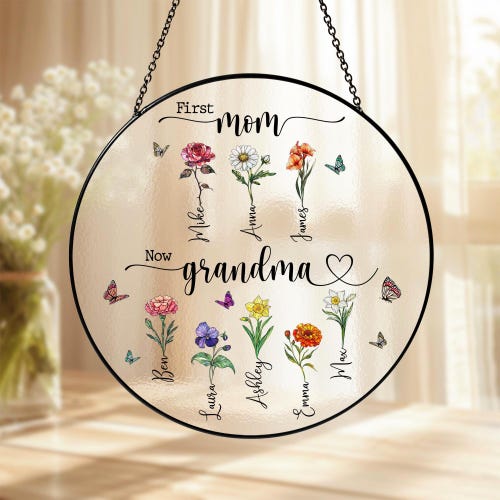 Attrape-soleil personnalisé grand-mère, art du vitrail fleur de naissance personnalisé, cadeau fête des mères pour grand-mère, première maman maintenant cadeau grand-mère