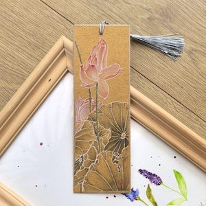 Hand-Painted Lotus Bookmark: Chinese Painting Art
