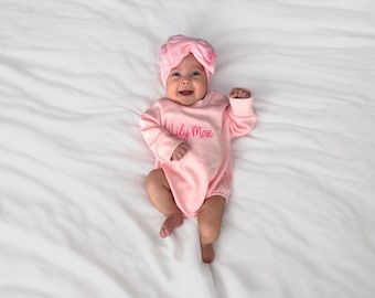 Personalized Baby Romper: Embroidered Bubble Sweatshirt with Bow