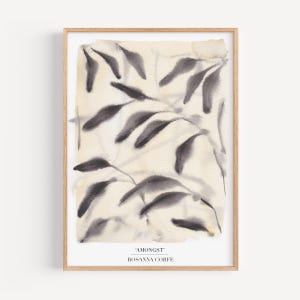 Amongst - Stampa artistica botanica neutra - Illustrazione astratta della natura in inchiostro e guazzo di Rosanna Corfe - Stampa artistica da parete in formato A3 su carta riciclata