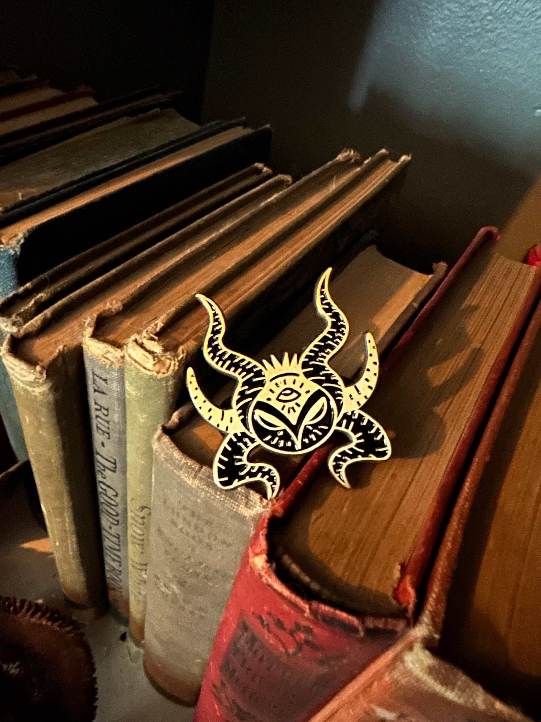 Devil Owl Pin
