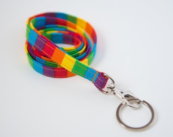 Skinny lanyard van regenboogstof met brede strepen voor ID-badge, sleutels