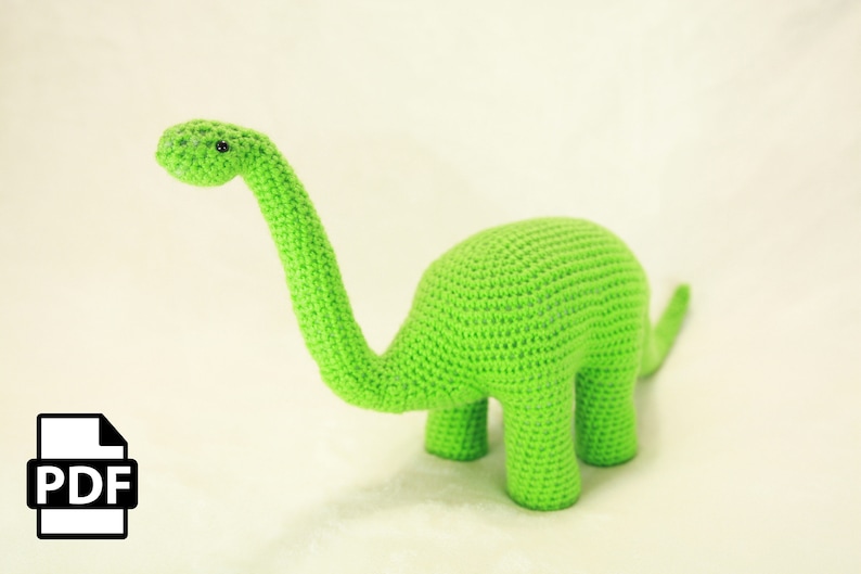 Patrón Amigurumi Dinosaurio de Cuello Largo a Crochet por Crafty Intentions PDF DIGITAL imagen 7
