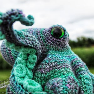 Realistic Octopus Crochet Pattern by Crafty Intentions DIGITAL PDF Downloadable image 10