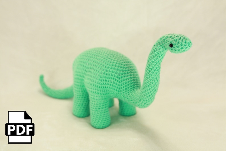 Patrón Amigurumi Dinosaurio de Cuello Largo a Crochet por Crafty Intentions PDF DIGITAL imagen 4