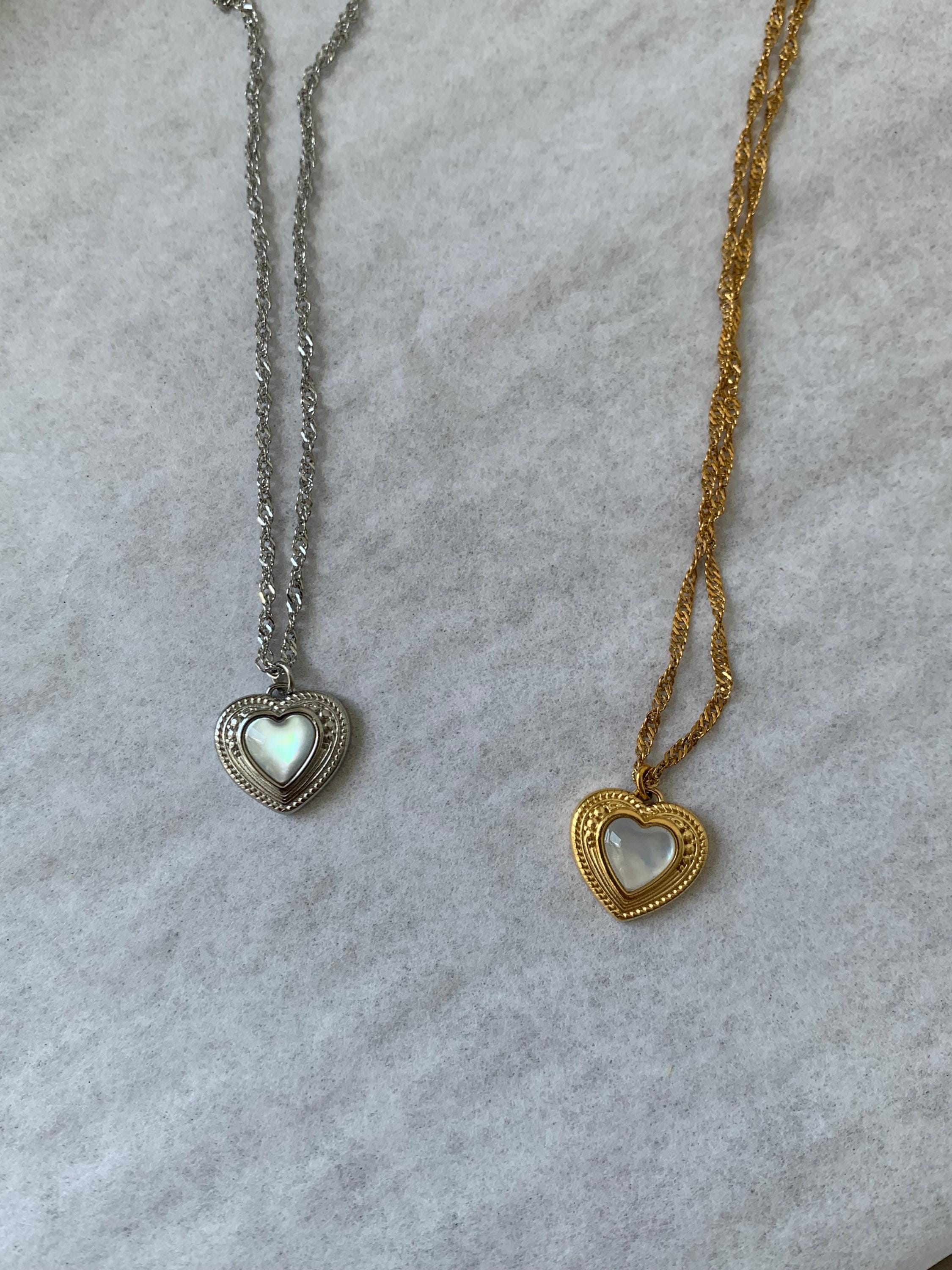 Tiffany's locket - Etsy 日本
