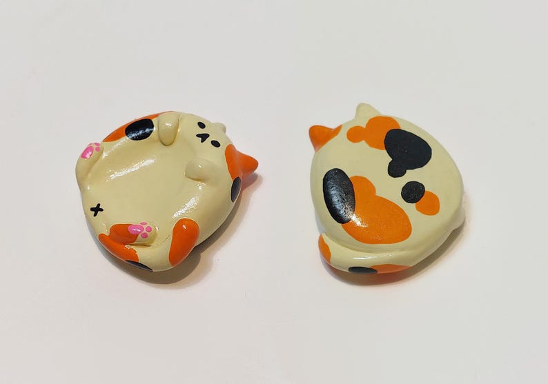 Handmade Cold Porcelain Flat Cat – Stackable Worry Stone, Desk Pet - Etsy