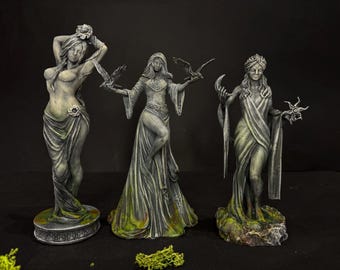 Elder Scrolls Goddess Statue: Stone Effect Resin Decor - Skyrim, Oblivion
