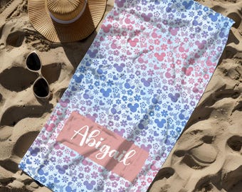 Toalla de playa personalizada inspirada en Disney, toalla de piscina con temática de Disney, toalla de playa de Mickey Minnie, toalla de Disneyland, toalla con nombre personalizado