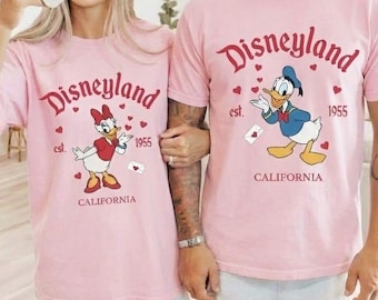Camiseta de pareja de Disneyland con Donald y Daisy, camisetas a juego de Disneyland, bonita camiseta de pareja de Disney, regalo de San Valentín de Disney, atuendo para viaje a Disney