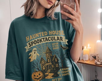 Comfort Color Retro Halloween Shirt, Haunted House Shirt, Pumpkin Shirt, Trendy Halloween Tee Vintage Halloween Spooky Ghost Shirt Plus Size