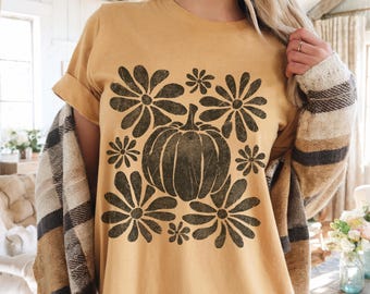 Boho Pumpkin Flowers Shirt, Distressed Flowers Tshirt, Fall Autumn Graphic Shirt, Flower Market Tee, Cottagecore, Comfort Colors Plus Sizes