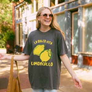 Limoncello La Dolce Vita Tshirt, Italian Summer Shirt, Lemon Italian T-Shirt, Retro Amalfi Coast Shirt, Coastal Granddaughter Comfort Colors