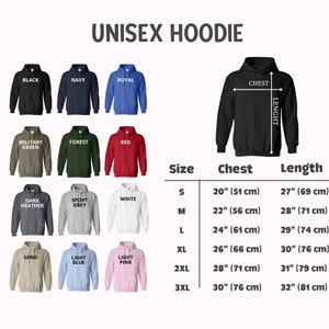 Pu&ograve; includere: Una variet&agrave; di felpe con cappuccio unisex in vari colori, tra cui nero, blu navy e rosso. L'immagine include una tabella delle taglie con misure di petto e lunghezza in centimetri. Il testo "UNISEX HOODIE" &egrave; in alto.