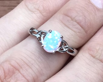 Brilliant White Opal Sterling Silver 925 Dainty / Petite Ring Size 6
